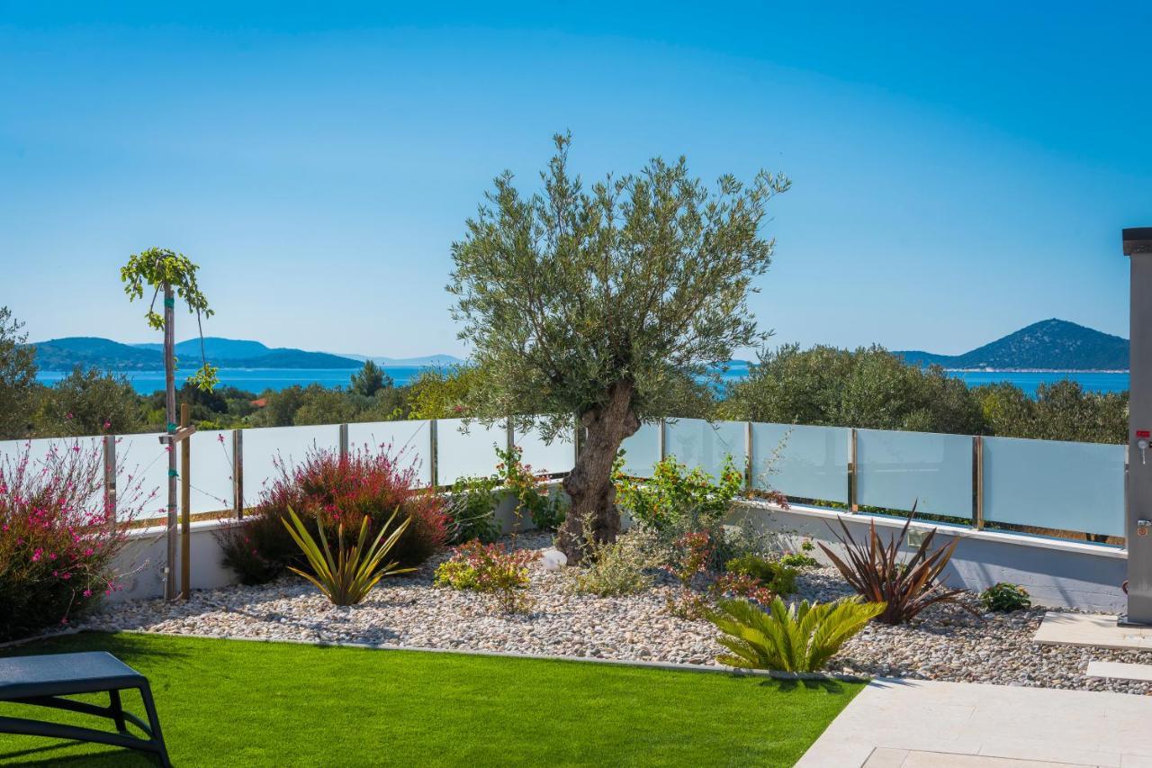 Villa Buzuk Водице Екстериор снимка
